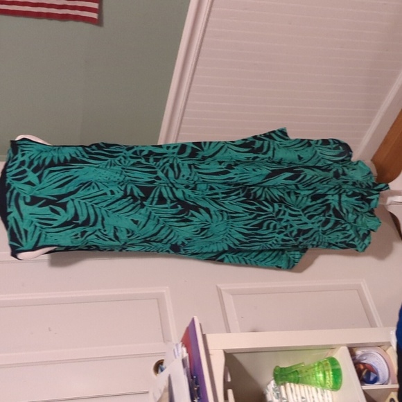 Insight Resort Sleeveless Tropical Sundress Large/XLarge - Picture 6 of 10